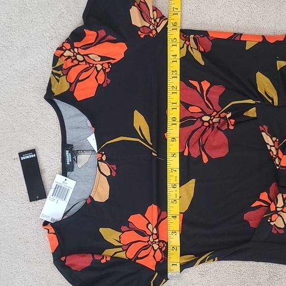 Premise Dresses Floral Dress - Picture 6 of 7